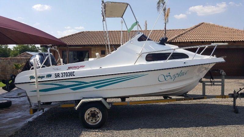 2 x Mercury 40Hp Motors On 18Ft Cabin Boat