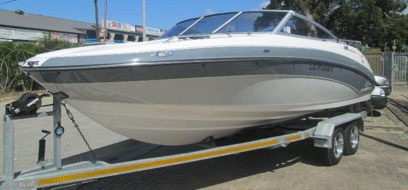 Odyssey 650 Sun Deck with Honda 225 HP Four Stroke