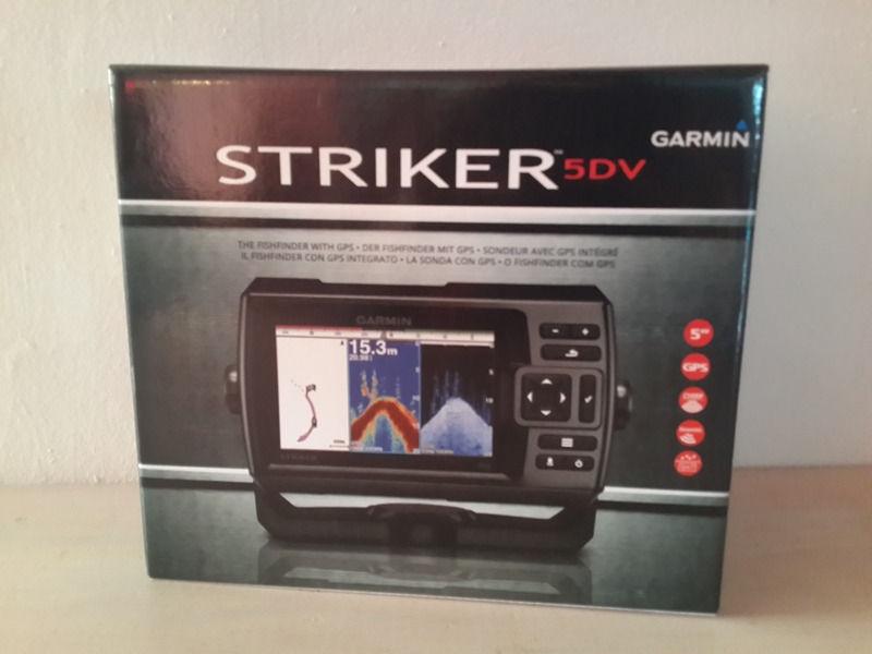 GARMIN STRIKER 5DV WITH TRANSDUCER (v)