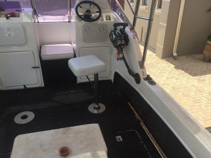 T-CAT SKI BOAT FOR SALE
