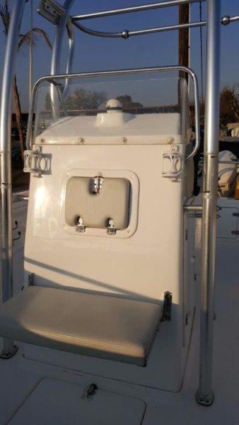 2 x Evinrude E-Tec 90hp Motors On 19Ft Deep Sea Fishing Boat