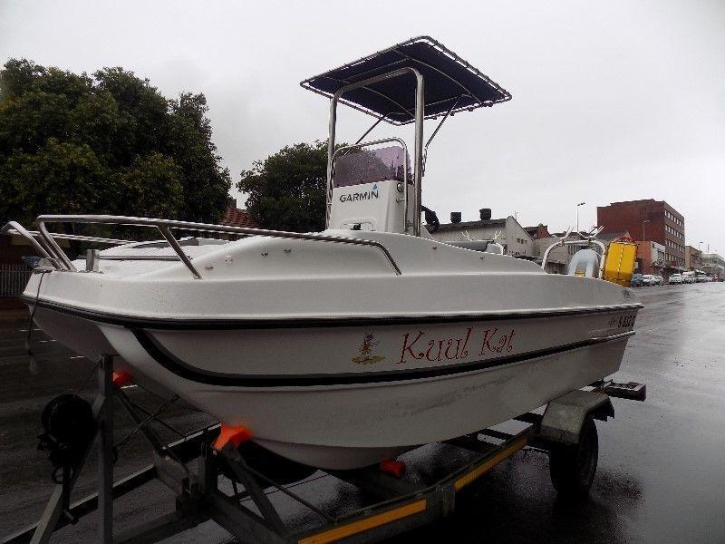 gamefish 510 centre console on trailer 2 x 60 hp hondas 4 strokes very low hours mint !!!!!!
