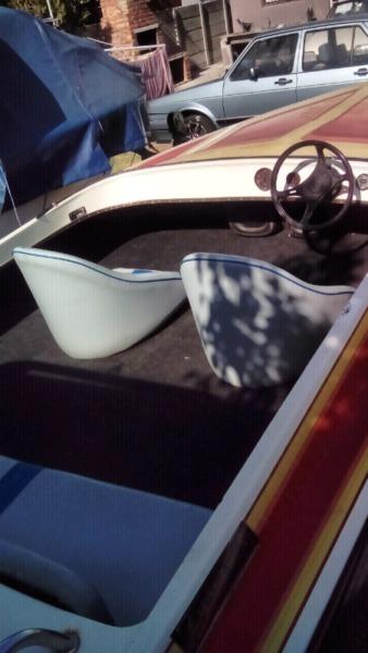 Raven speedboat