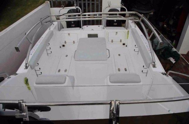 Looking for 2013 and up. 18 - 20 foot. Forward Console Ski boat with 4 stroke motors - Cash buyer