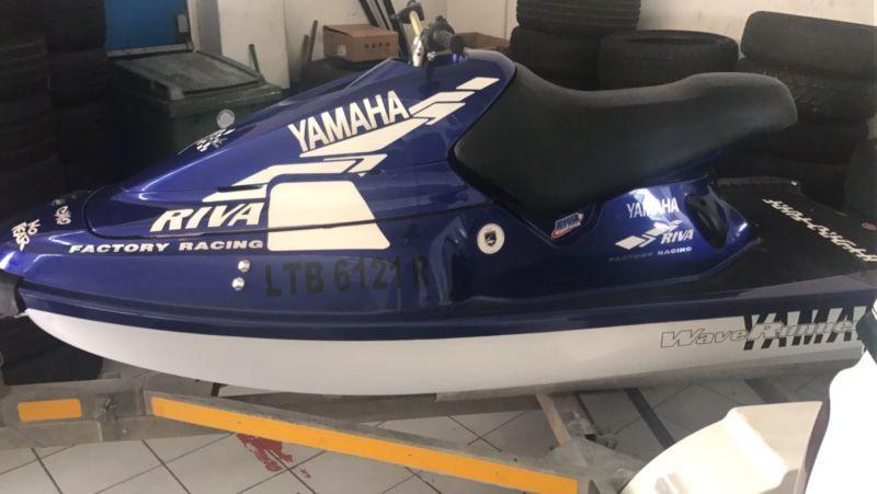 Yamaha blaster 1 700 jetski