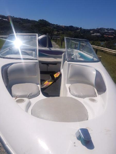 17ft sensation bowrider