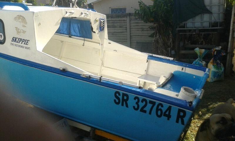 Cabin Boat 3.5 m