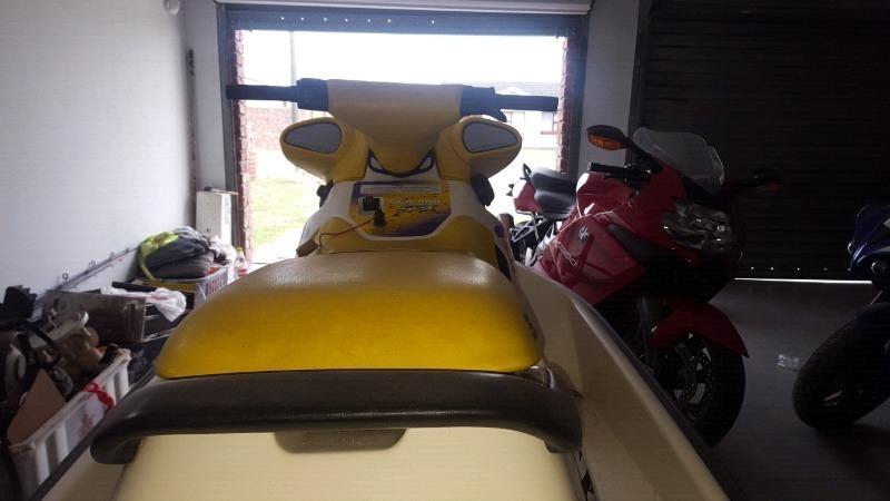 URGENT SALE!!! SEADOO 900CC JETSKI WITH TRAILER