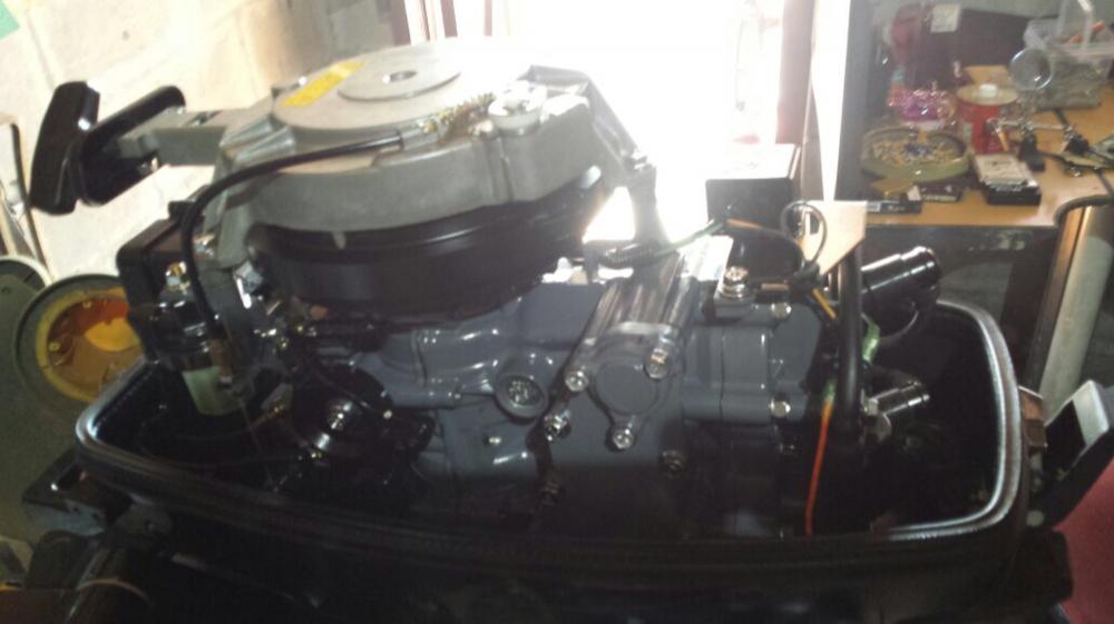 15hp Suzuki outboard motor for sale