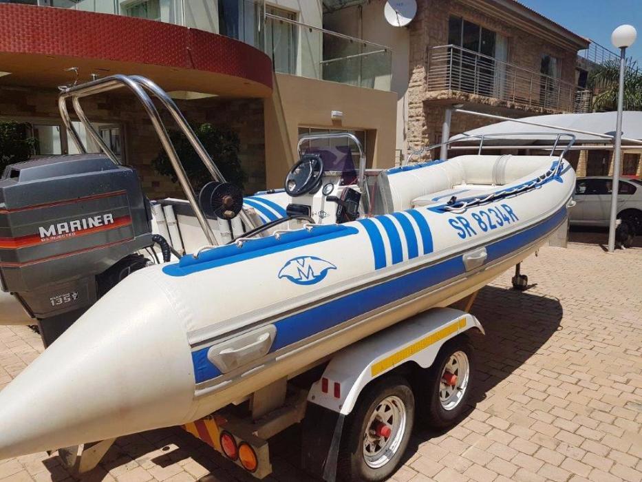 Rubber Duck 6m 135Hp Mariner Motor