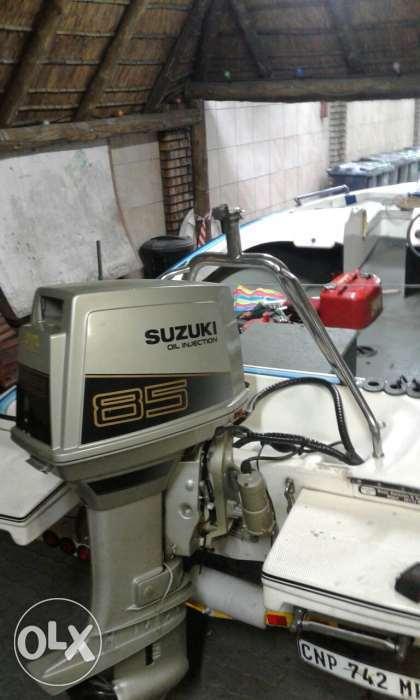 Suzuki oil injection boat 85