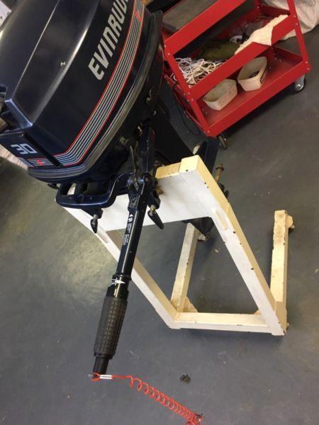 30 HP Evenrude outboard motor