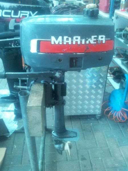 2 Hp Mariner outboard motor