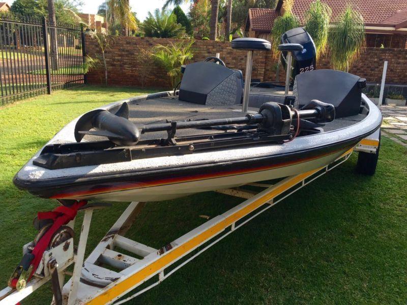 Bass boat for sale