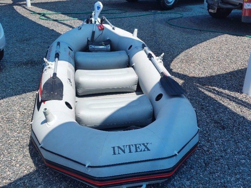 Inflatable Boat with all the extras