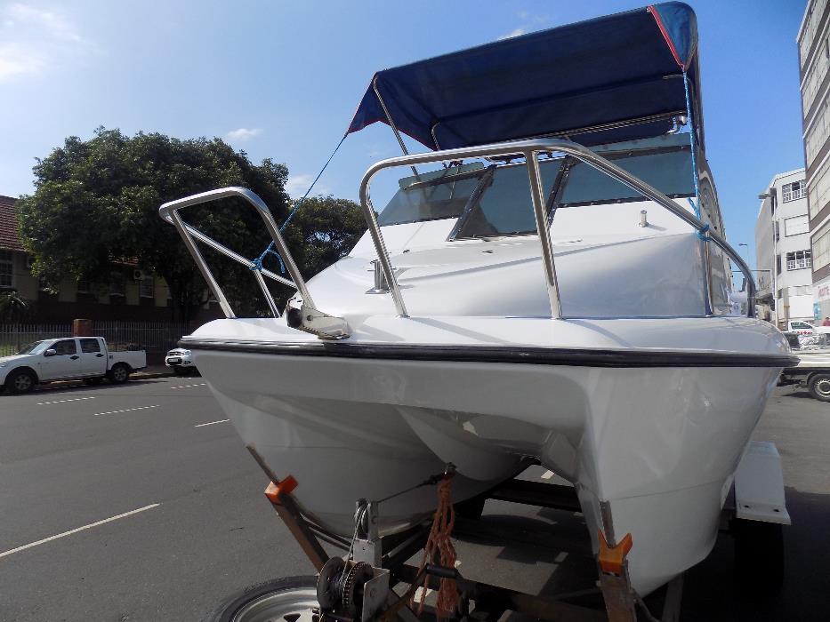 Cobra cat 525 on trailer 2 x 90 hp yamaha