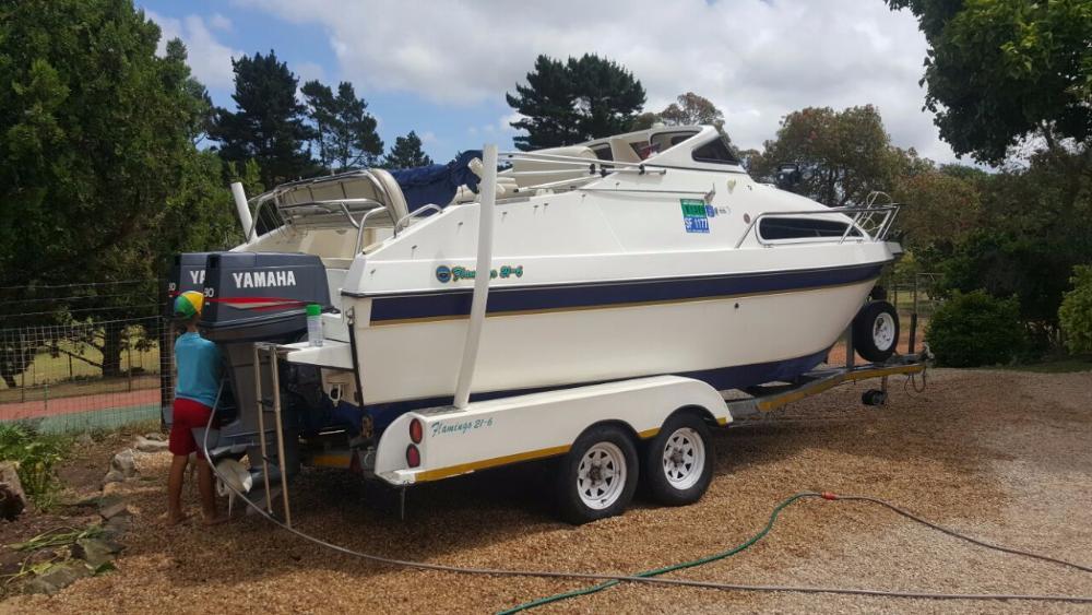 Flamingo Motor Boat for sale - Excellent condition - R280 000.00