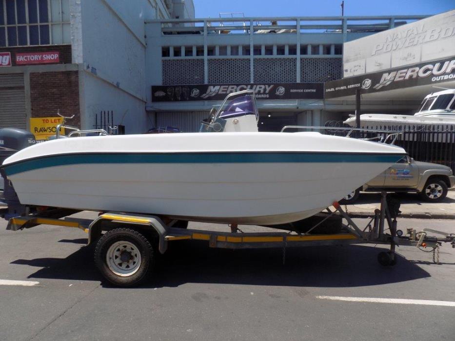 Seacat 510 on trailer 2 x 50 hp yamaha 4 strokes