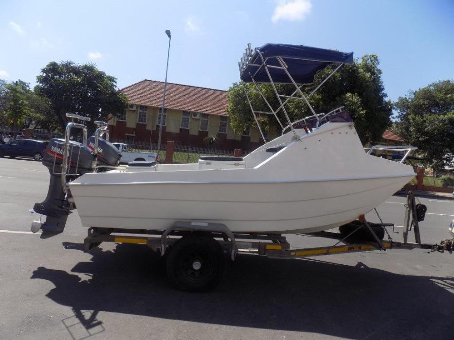 Sodwana cat 16 ft on trailer 2 x 40 hp yamaha