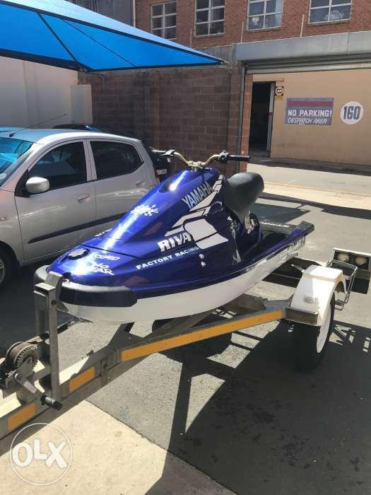 Yamaha blaster 1 700 jetski