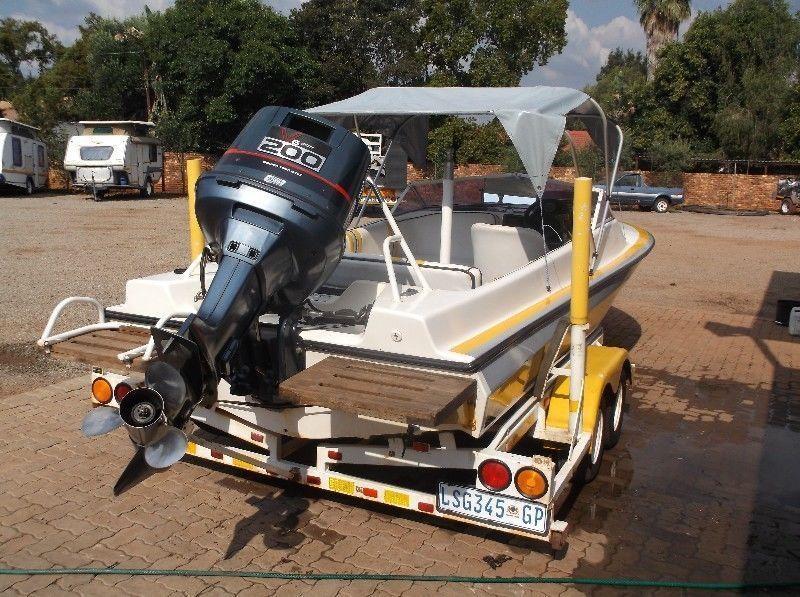 Caracicku Boat 200 Yamaha motor,good condition