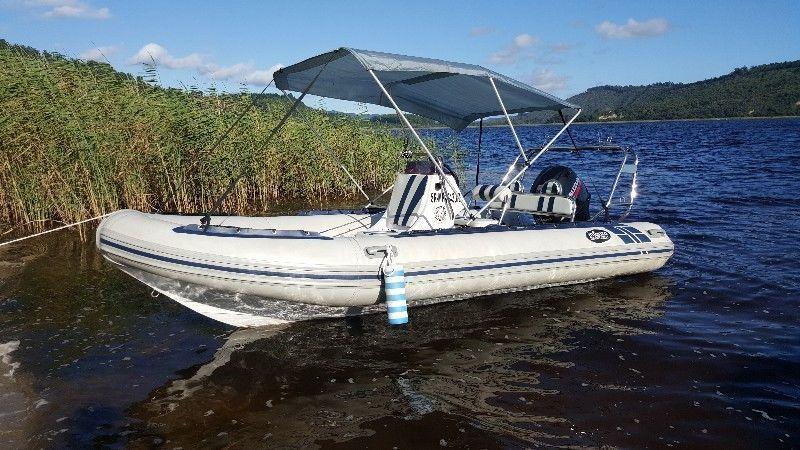 Infanta 5.2, 115Hp Suzuki Four Stroke Motor, very low hours