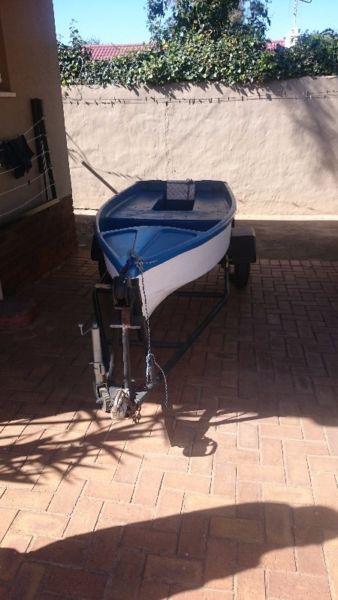 small bass boat on trailer for sale