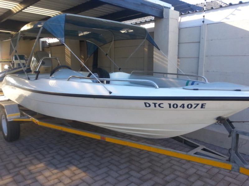 17ft Aquascape.Fully rigged with 115hp Mariner Saltwater Series.129hrs