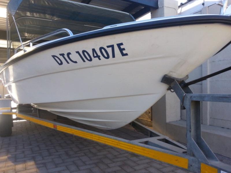 17ft Aquascape.Fully rigged with 115hp Mariner Saltwater Series.129hrs