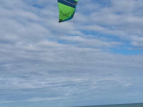 Zeeko Notus air kitesurfing kite