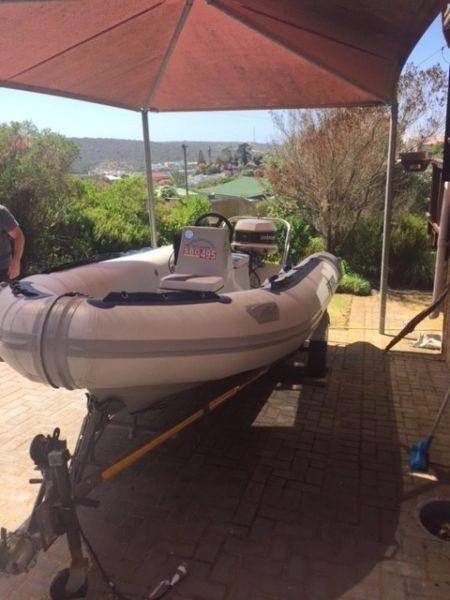 4.8m Stingray Semi-Rigid Rubberduck 90hp motor auto tilt