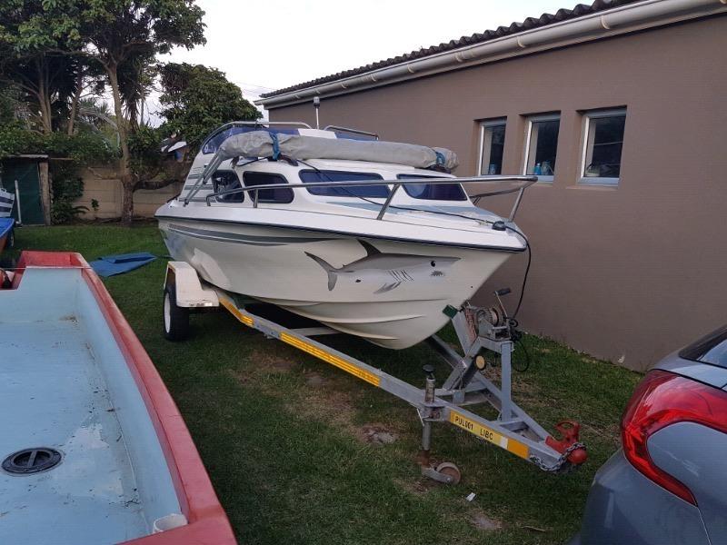 Interceptor 160 Cabin Boat