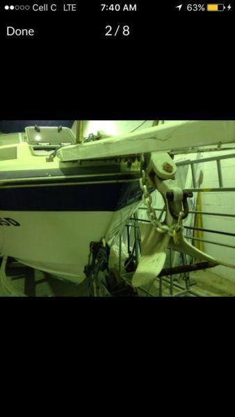 Bayliner 27 ft on trailer