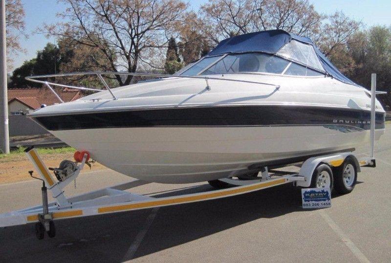 1998 Bayliner Capri 2450 with 7.4L V8 Mercruiser MPI with Bravo 3 Gearbox ( Duel Prop
