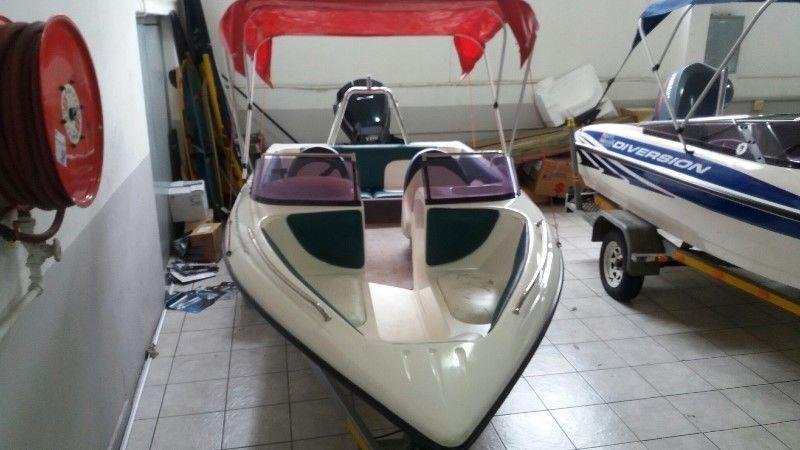 Swift 160 bow rider with 115Hp Evinrude motor