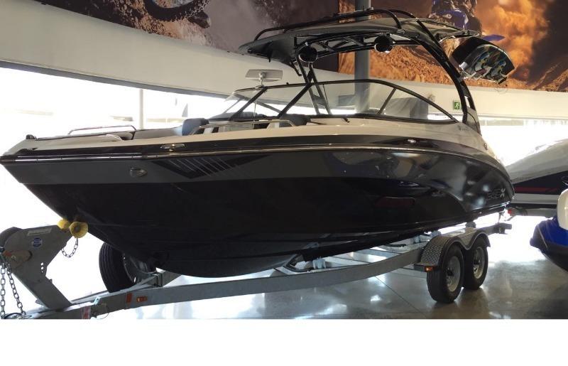 New 2016 AR242 X E-Series Yamaha Jet Boat Twin HO Engines Ballast system - Wake Boat Linex Yamaha