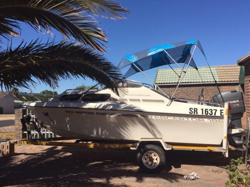 186 Interceptor Cabin Cruiser