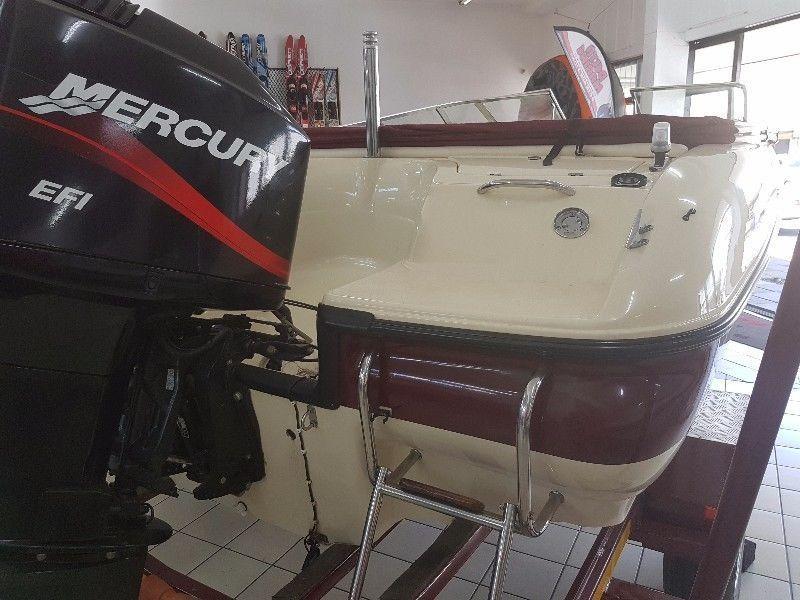 Breeze waterski Boat 225HP Mercury