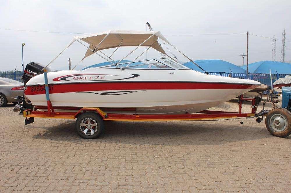 Breeze 21 Ft with 200 Hp EFI Mercury