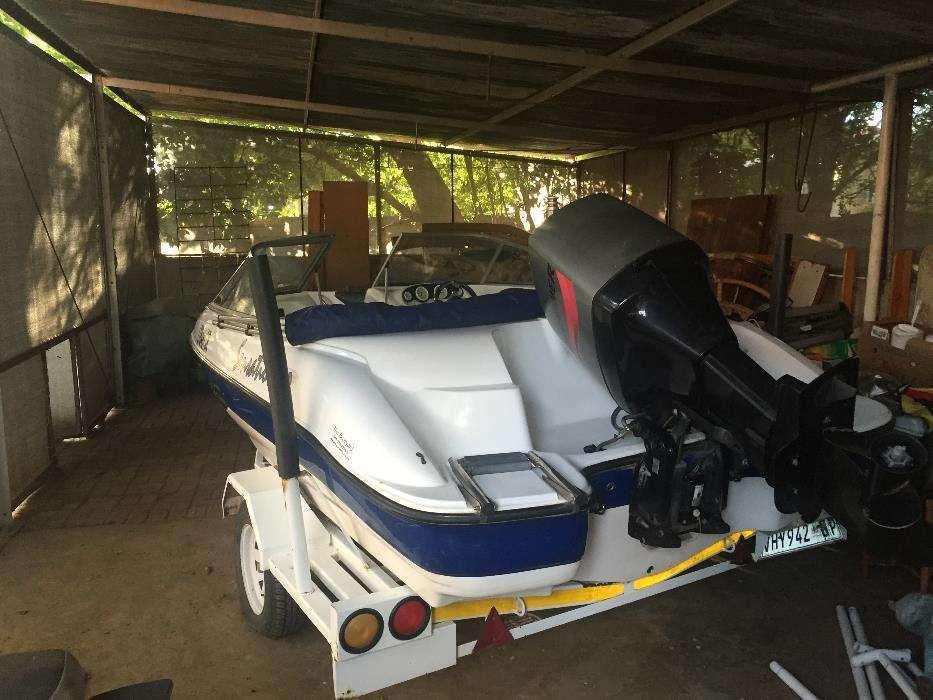 Sensation Boat 17FT