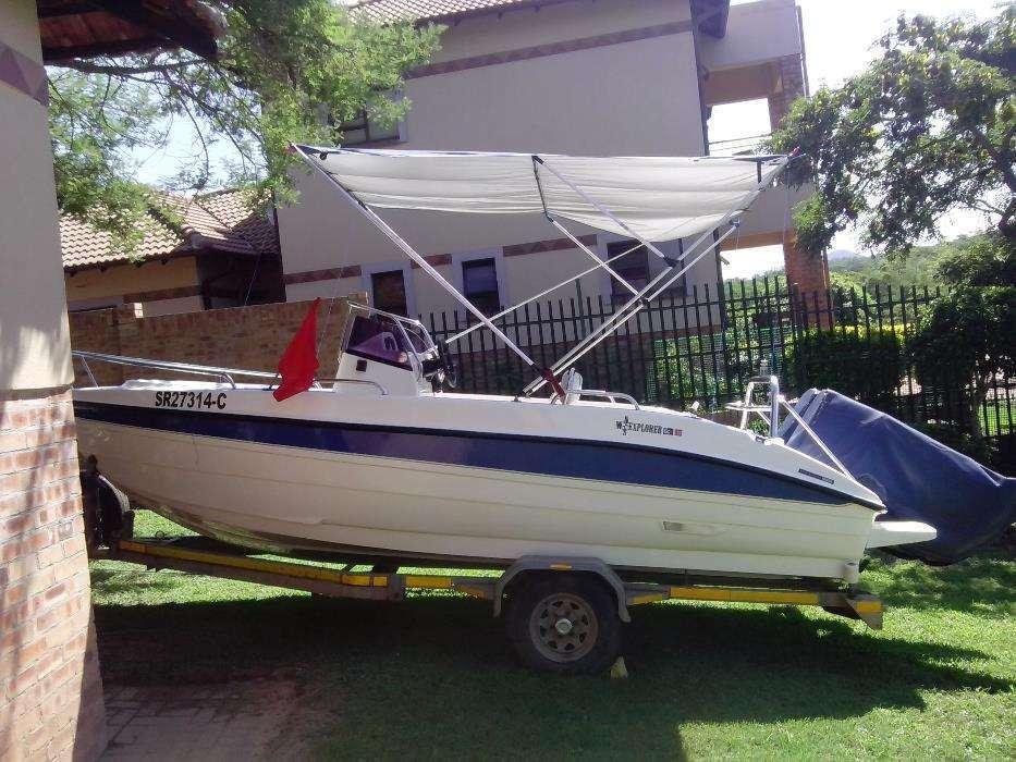 19Ft Yamaha Explorer CC with 2* 70HP Yamaha Motors