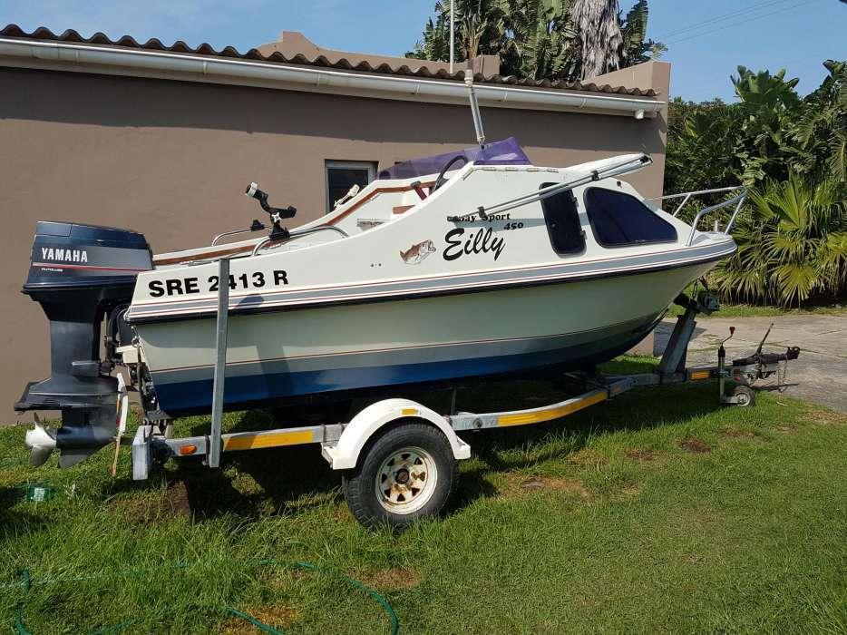 Bay Sport 450 Cabin Boat