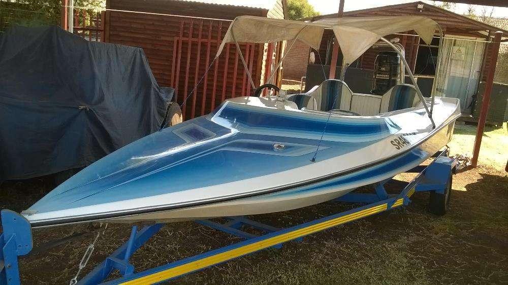 Dominator motor boat