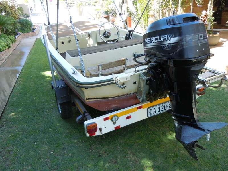 Imported Dell Quay Dory with Mercury 30 HP