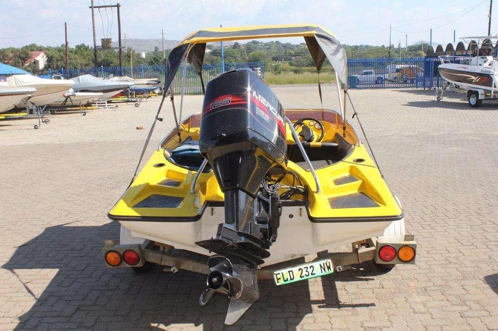 17 FT Miami Sport with 125 Hp Mercury