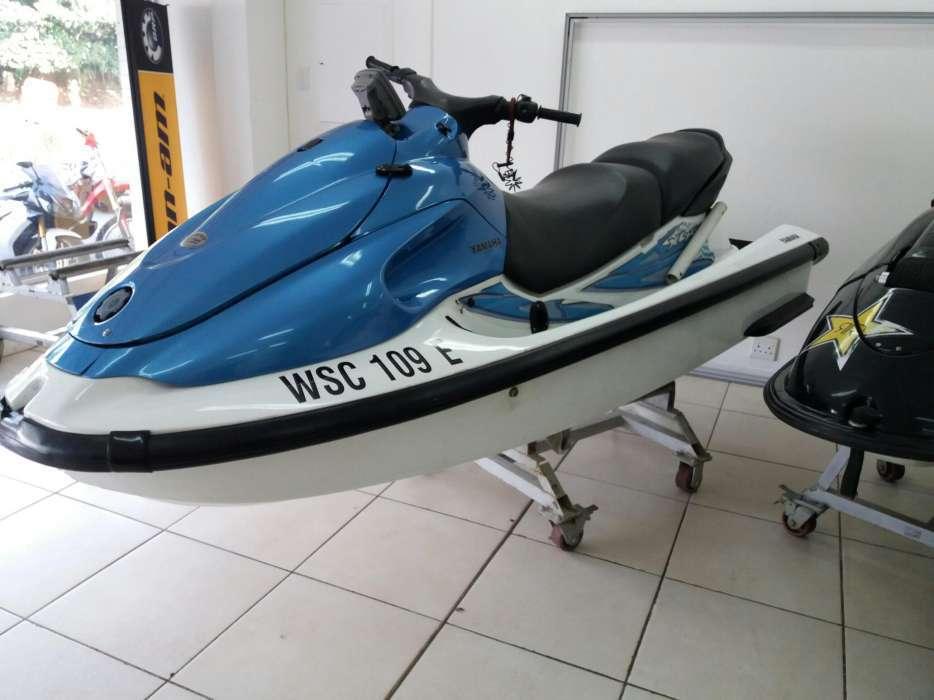 Yamaha XL 700 fishing jetski