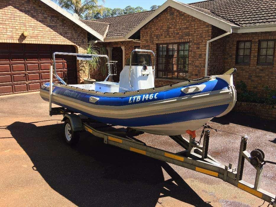 Crusader 5M Duck in excellent condition