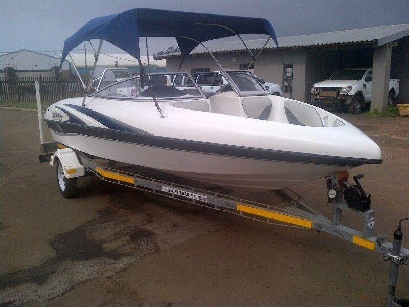 2007 Celebrity Bow Rider with 125HP Mariner Motor T/T in Excellent Condition