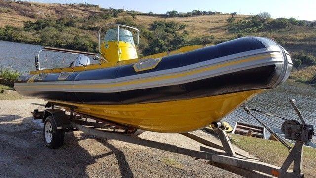 Lovely 5.6m Gemini Deep V center consol duck on Galv B/N trailer with an immaculate 85hp Yamaha