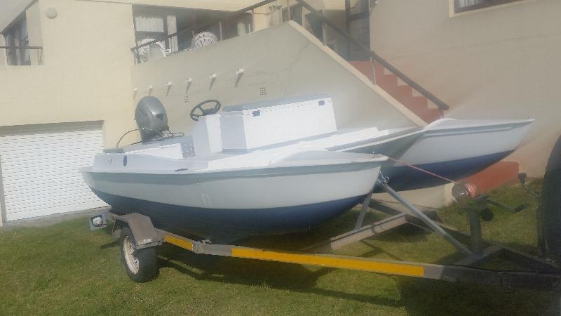 Solid twin hull wet deck boat. (similar to converted Hobie Cat) with CoF